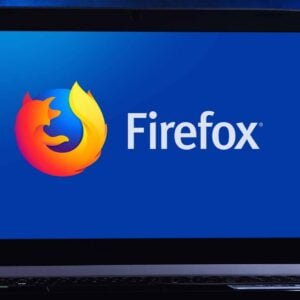 Firefox logotyp på bärbar dator.
