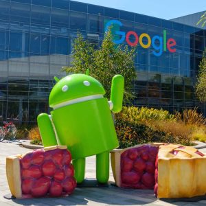 Google-staty framför Googles huvudkontor.