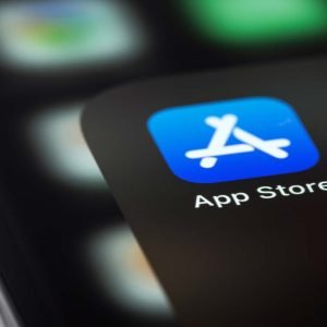 Närbild av ikonen för App Store på en Iphone 15.