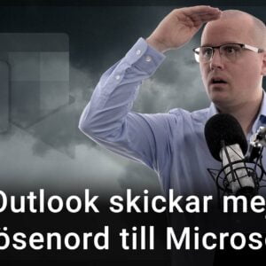 Karl Emil Nikka står vid sin mikrofon. I bakgrunden syns oroliga moln. Outlooks appikon skymtas svagt i bakgrunden.