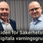 Per Klingvall och Karl Emil Nikka står i Stöldskyddsföreningens studio. Texten ”Framtiden för Säkerhetskollen och Digitala varningsgruppen” är stämplad ovanpå.