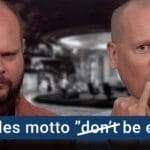 Peter Esse står bredvid Karl Emil Nikka som håller upp lillfingret likt komedikaraktären ”Dr Evil”. Texten ”Googles motto ’don’t be evil’” är stämplad ovanpå, men ordet ”don’t” är överstruket”.