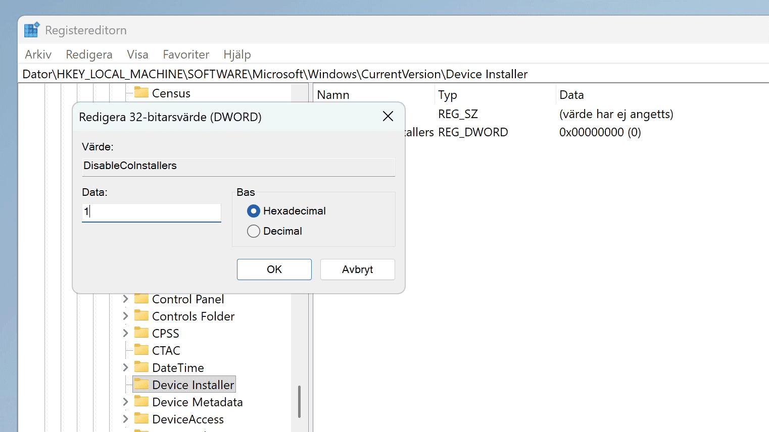 Skärmavbild av registereditorn i Windows 11 som visar mappen ”Device Installer” och en ruta för att lägga till värdet ”DisableCoInstallers”.